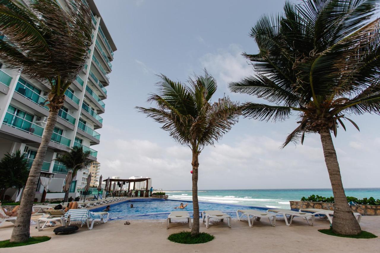 Ocean Front View Villa Cancun Bagian luar foto